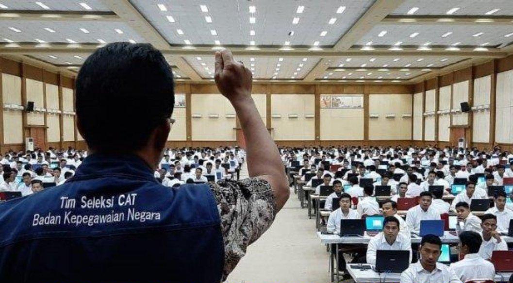 Raih Mimpi Jadi CASN di Kemenkumham Ahmad Nuril Huda, Anak Kuli Bangunan dan Penjual Kue Keliling