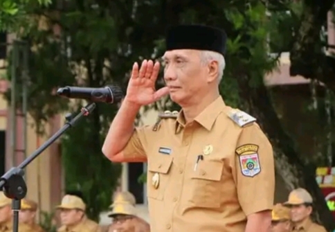 Wakil Wali Kota Lubuk Linggau Memimpin Apel Bulanan di Hari Pertama Kerja