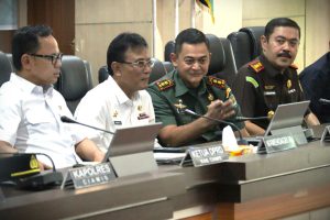 Wamendagri Bima Arya Tegaskan Pentingnya Efisiensi dan Kemandirian Daerah dalam Membangun Indonesia