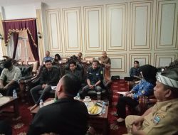 Bahas Transparansi, Program 100 Hari, dan Arah Kebijakan Daerah, Bupati-Wabup Pangandaran Terima Audiensi Forum Rakyat Menggugat