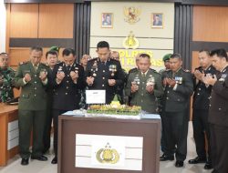 Hari Bhayangkara Ke-79, Polres Musi Rawas Terima Nasi Tumpeng Dari Kodim 0406 Lubuklinggau