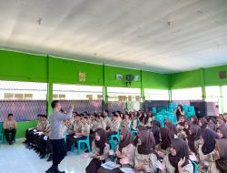 Aipda Iwan Inpresi dari Polres Lubuk Linggau Tampil Sebagai Narasumber dalam Seminar NAC Psikologi Remaja di SMA Negeri 4 Kota Lubuk Linggau