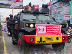 Semarak HUT ke-80 RI: Satbrimob Polda Sumsel Batalyon B Pelopor Tunjukkan Kedekatan dengan Masyarakat Lewat Pawai Kemerdekaan